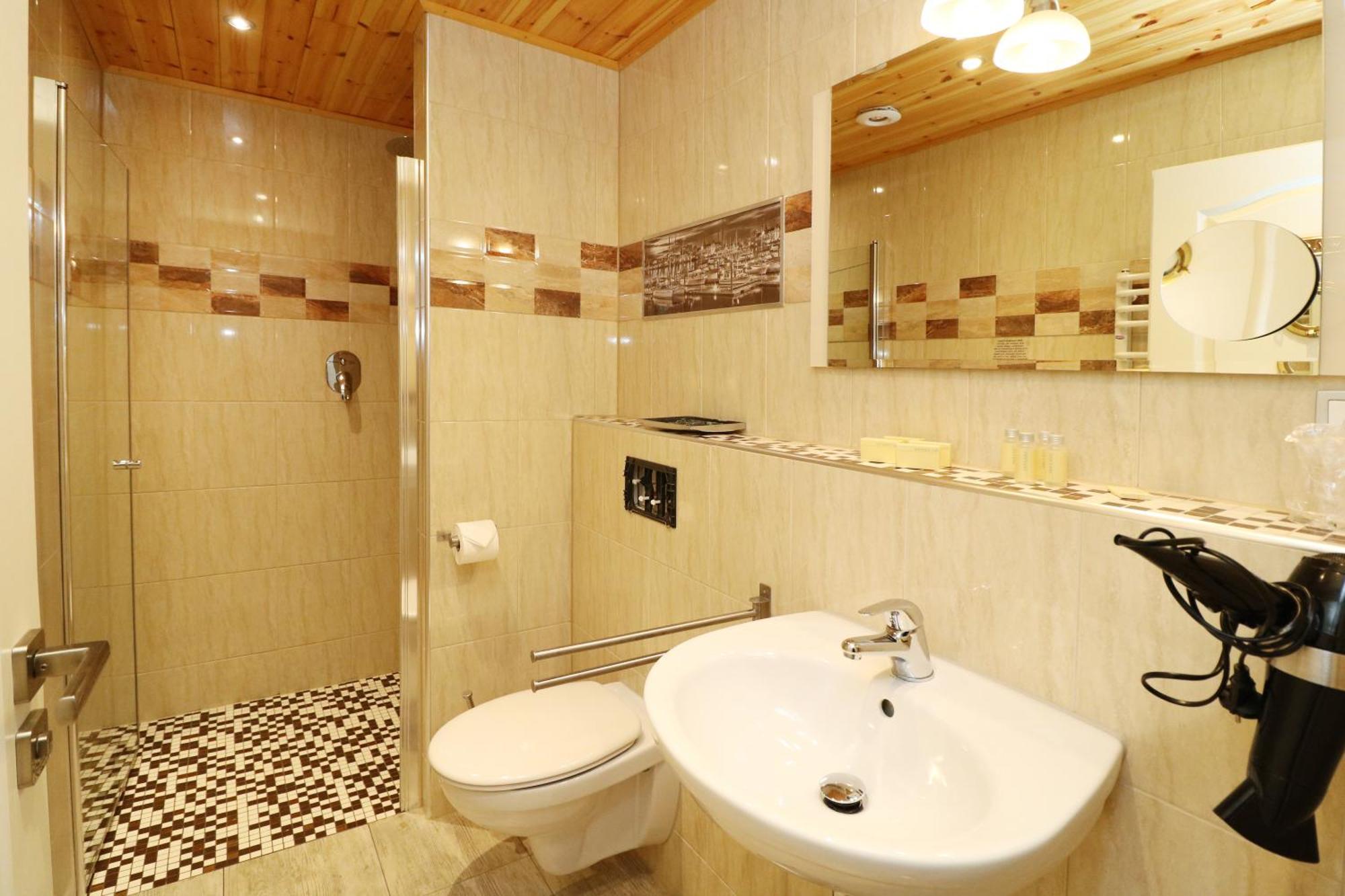 Hotel Wald & Meer Koserow Extérieur photo